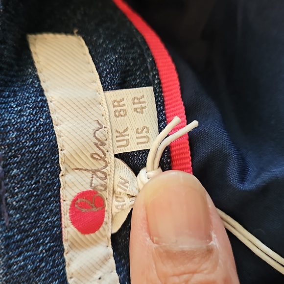 Boden Blue Denim Embroidered Skirt sz 4 - Picture 5 of 6